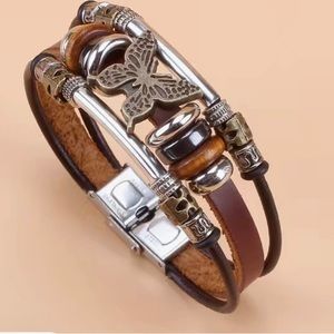 Leather bracelet